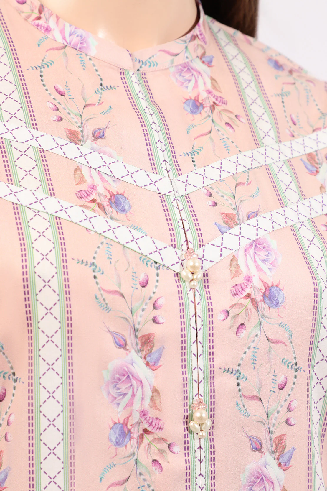 Unstitched Printed Lawn 2 Piece (Shirt/Dupatta) - Image 3