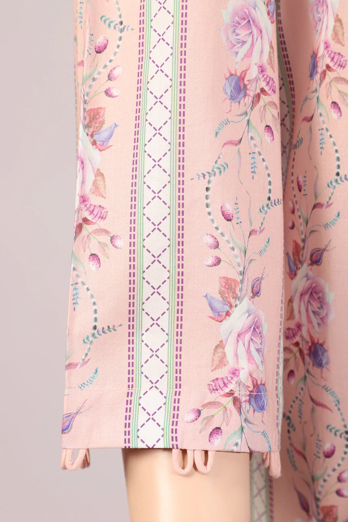 Unstitched Printed Lawn 2 Piece (Shirt/Dupatta) - Image 4
