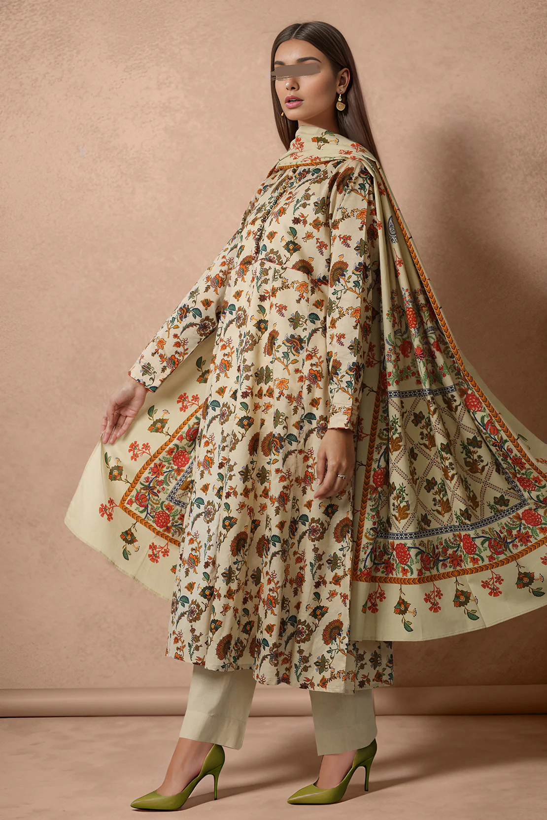 Unstitched Printed Lawn 2 Piece (Shirt/Dupatta) - Image 4