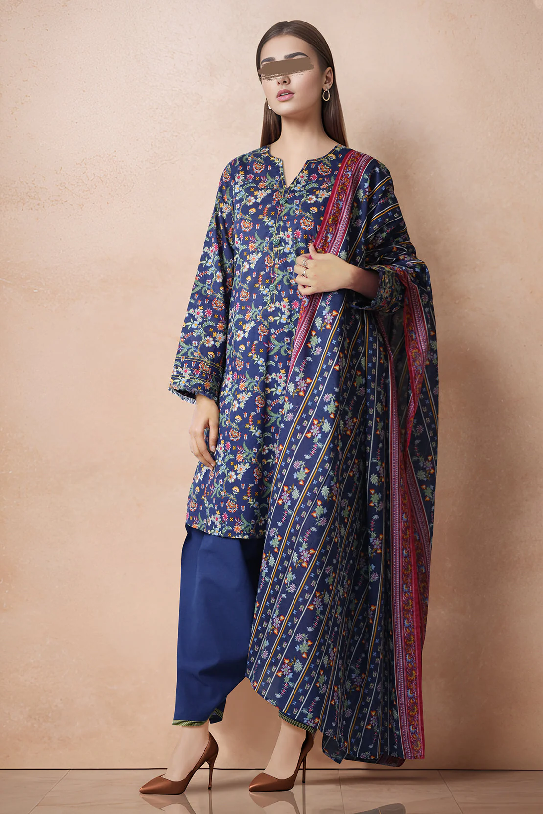 Unstitched Printed Lawn 2 Piece (Shirt/Dupatta)