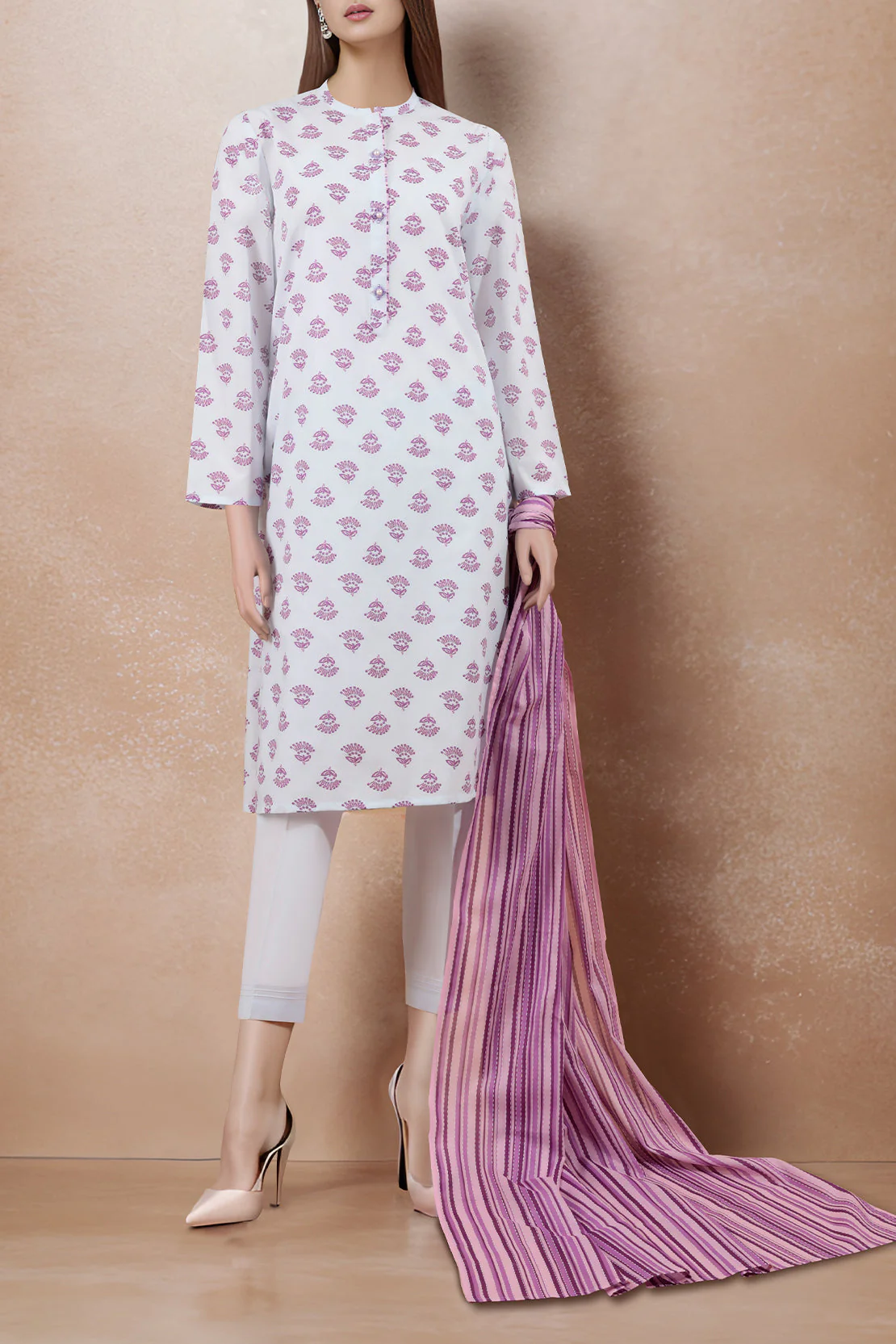 Unstitched Printed Lawn 2 Piece (Shirt/Dupatta) - Image 2