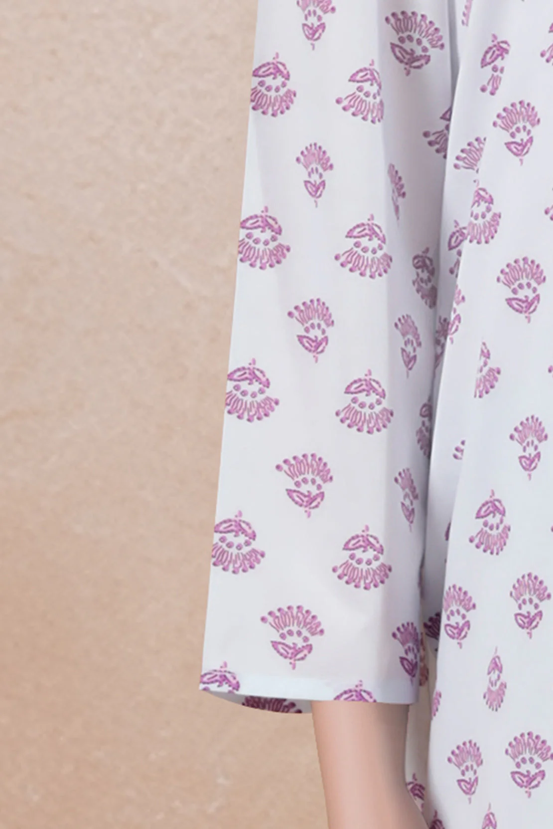 Unstitched Printed Lawn 2 Piece (Shirt/Dupatta) - Image 4