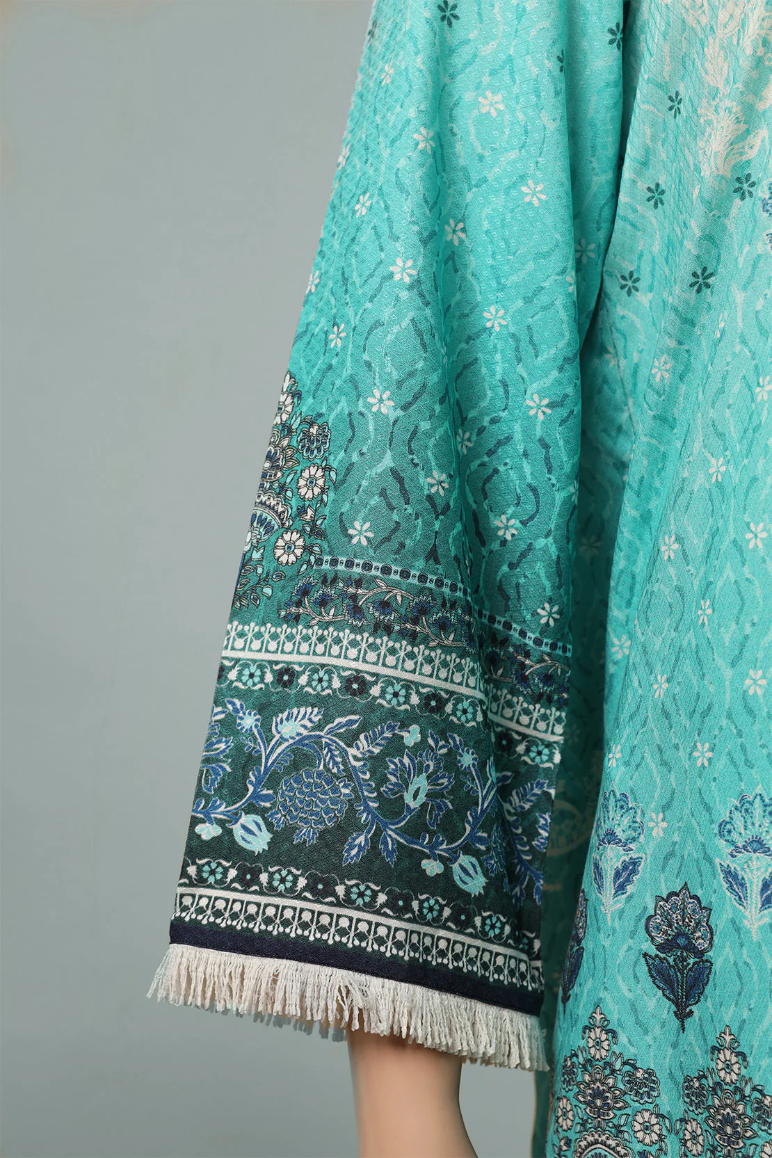 Unstitched Printed Lawn 2 Piece (Shirt/Dupatta) - Image 3