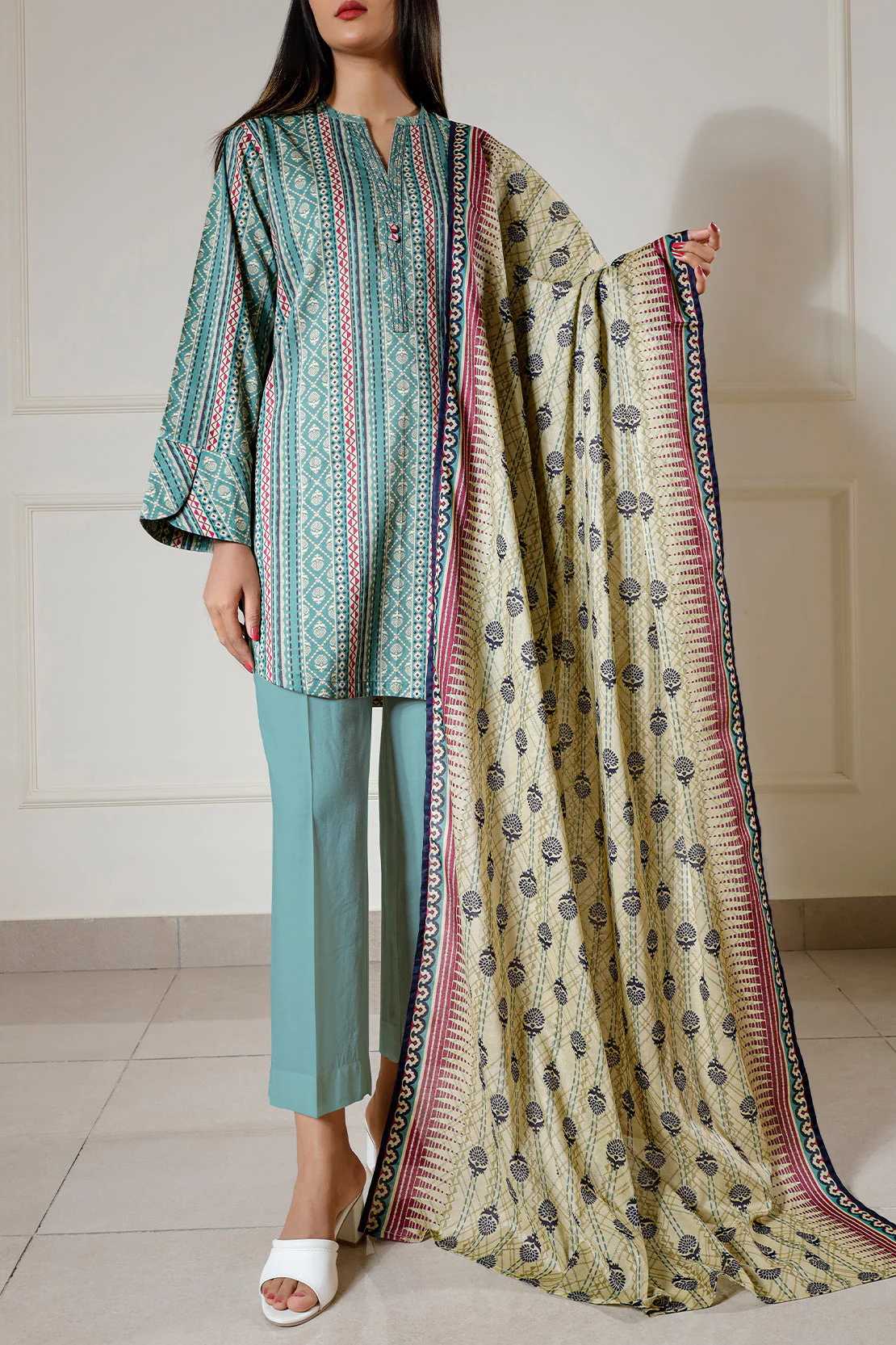 Unstitched Printed Lawn 2 Piece (Shirt/Dupatta) - Image 2