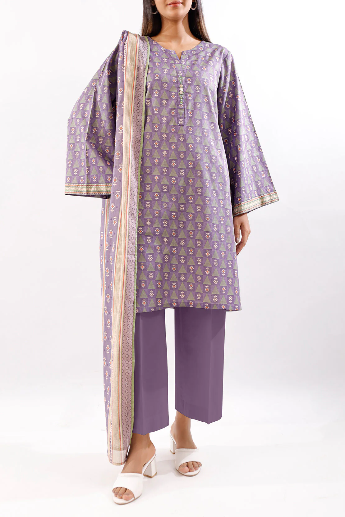 Unstitched Printed Lawn 2 Piece (Shirt/Dupatta)