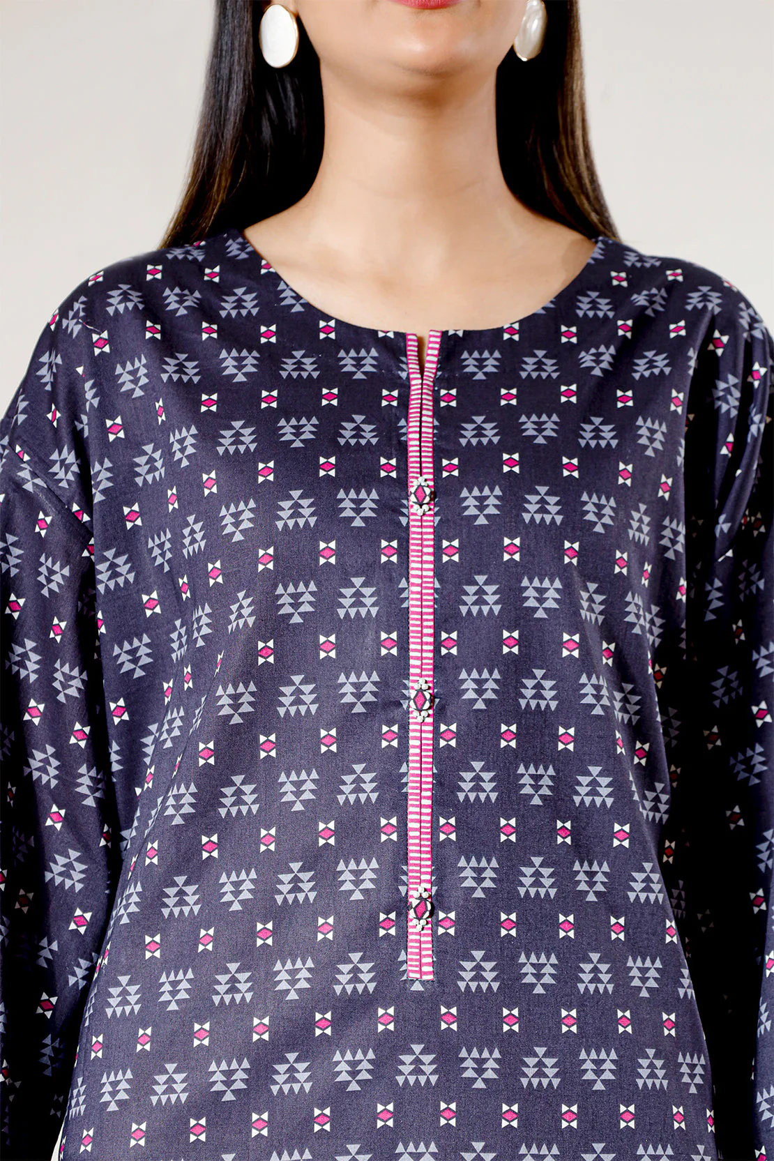 Unstitched Printed Lawn 2 Piece (Shirt/Dupatta) - Image 5