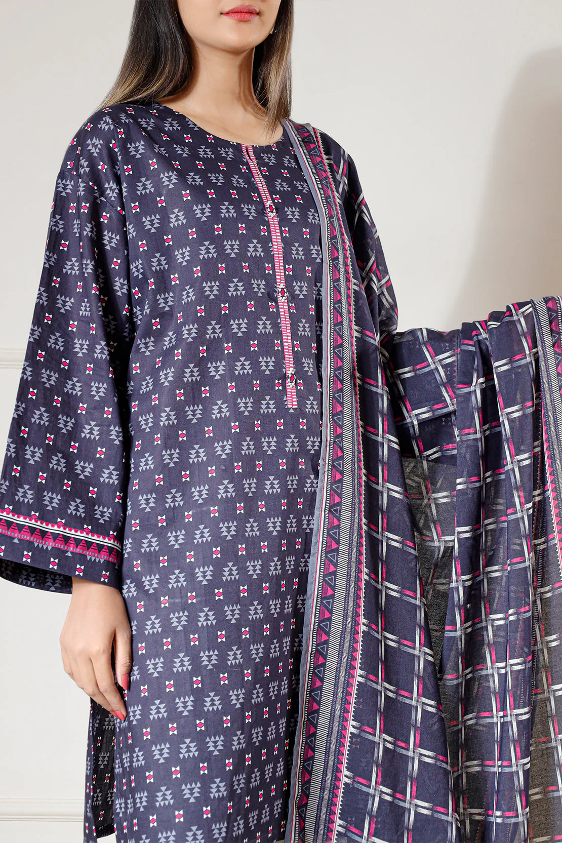 Unstitched Printed Lawn 2 Piece (Shirt/Dupatta) - Image 6
