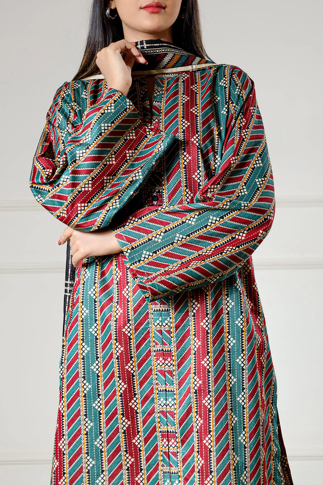 Unstitched Printed Lawn 2 Piece (Shirt/Dupatta) - Image 5