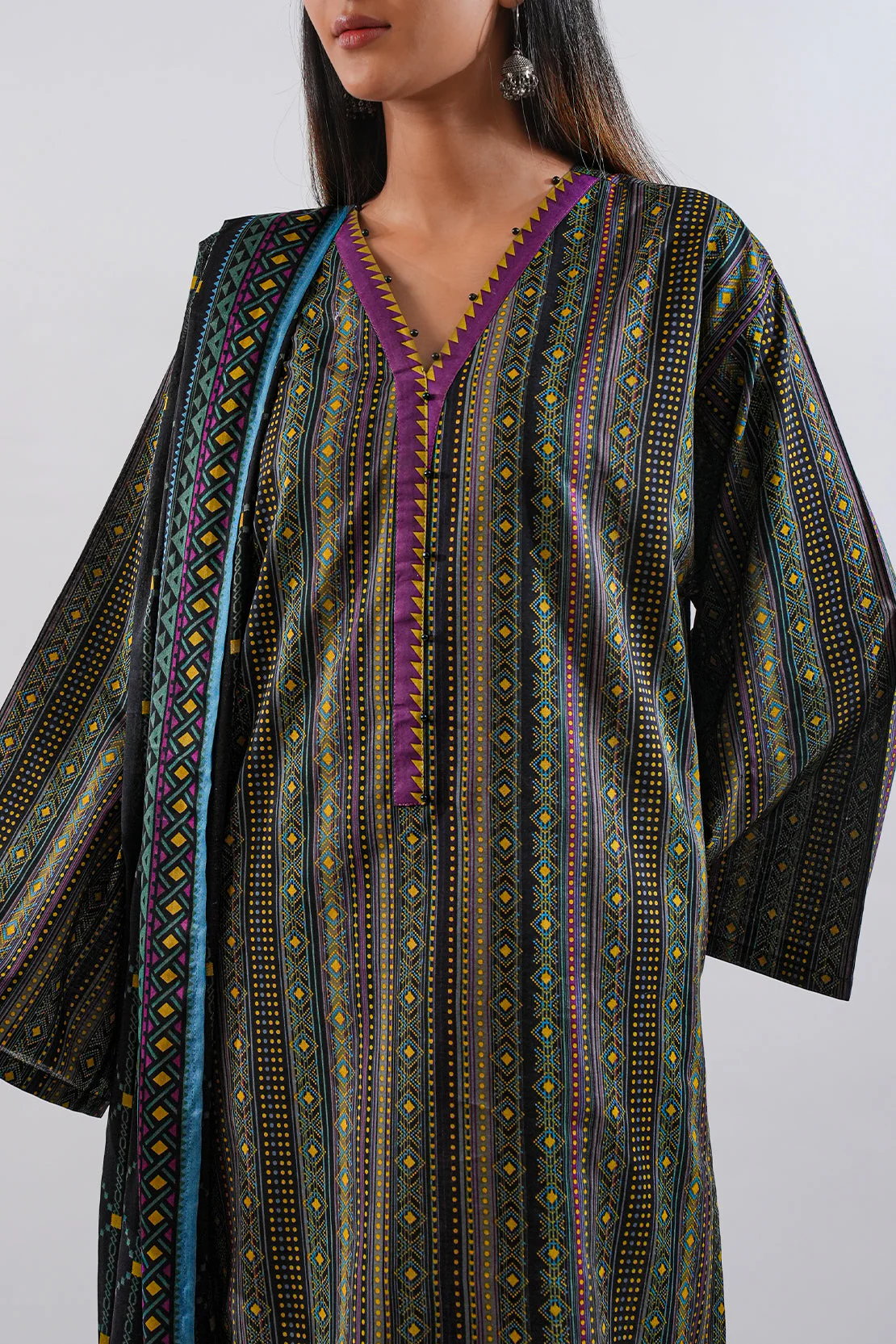 Unstitched Printed Lawn 2 Piece (Shirt/Dupatta) - Image 4