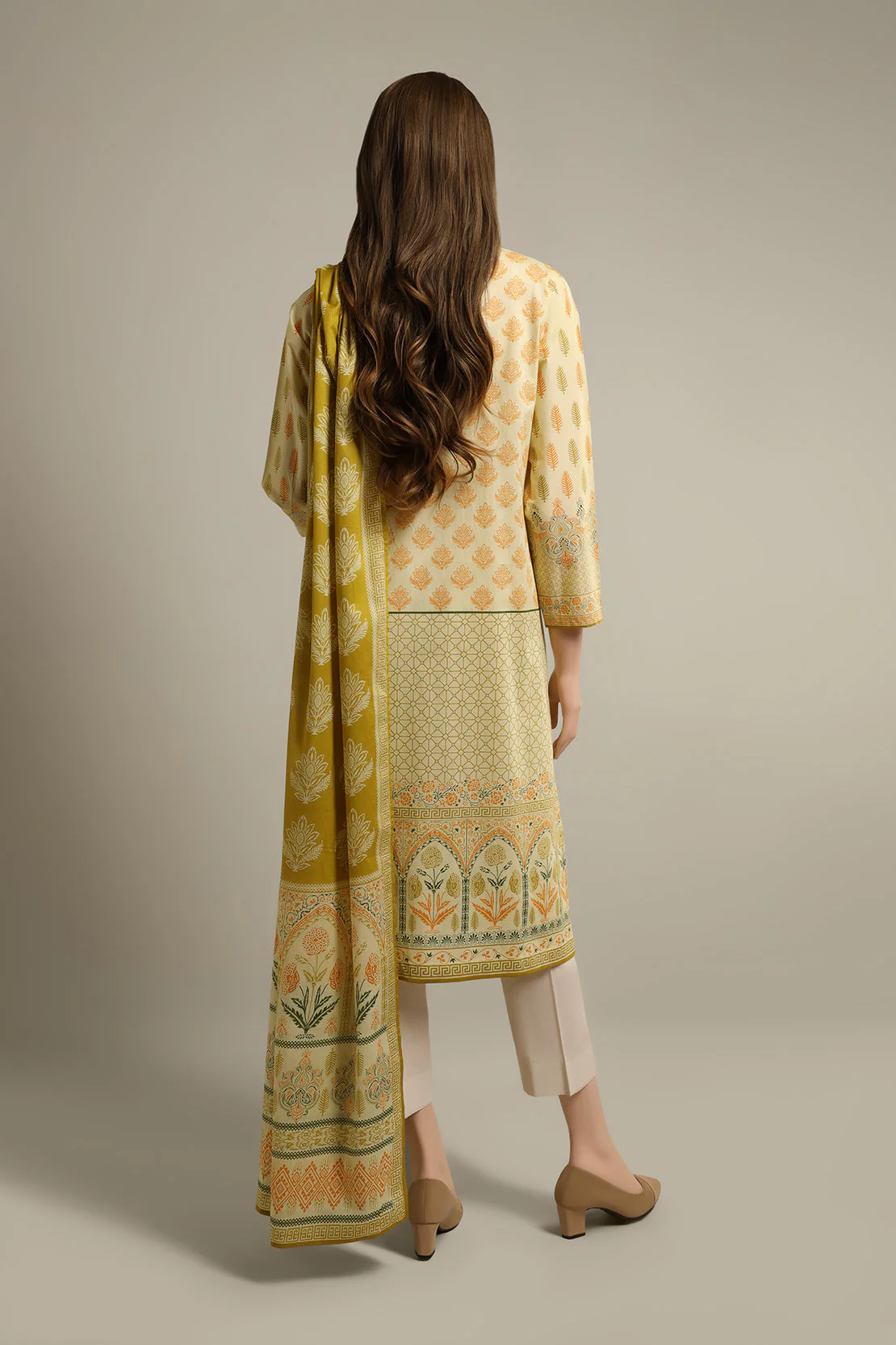 Unstitched Printed Lawn 2 Piece (Shirt/Dupatta) - Image 2