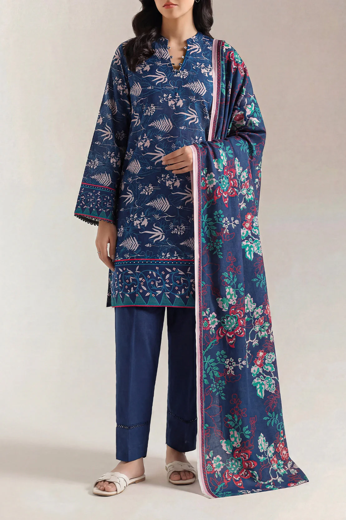 Unstitched Printed Lawn 2 Piece (Shirt/Dupatta)
