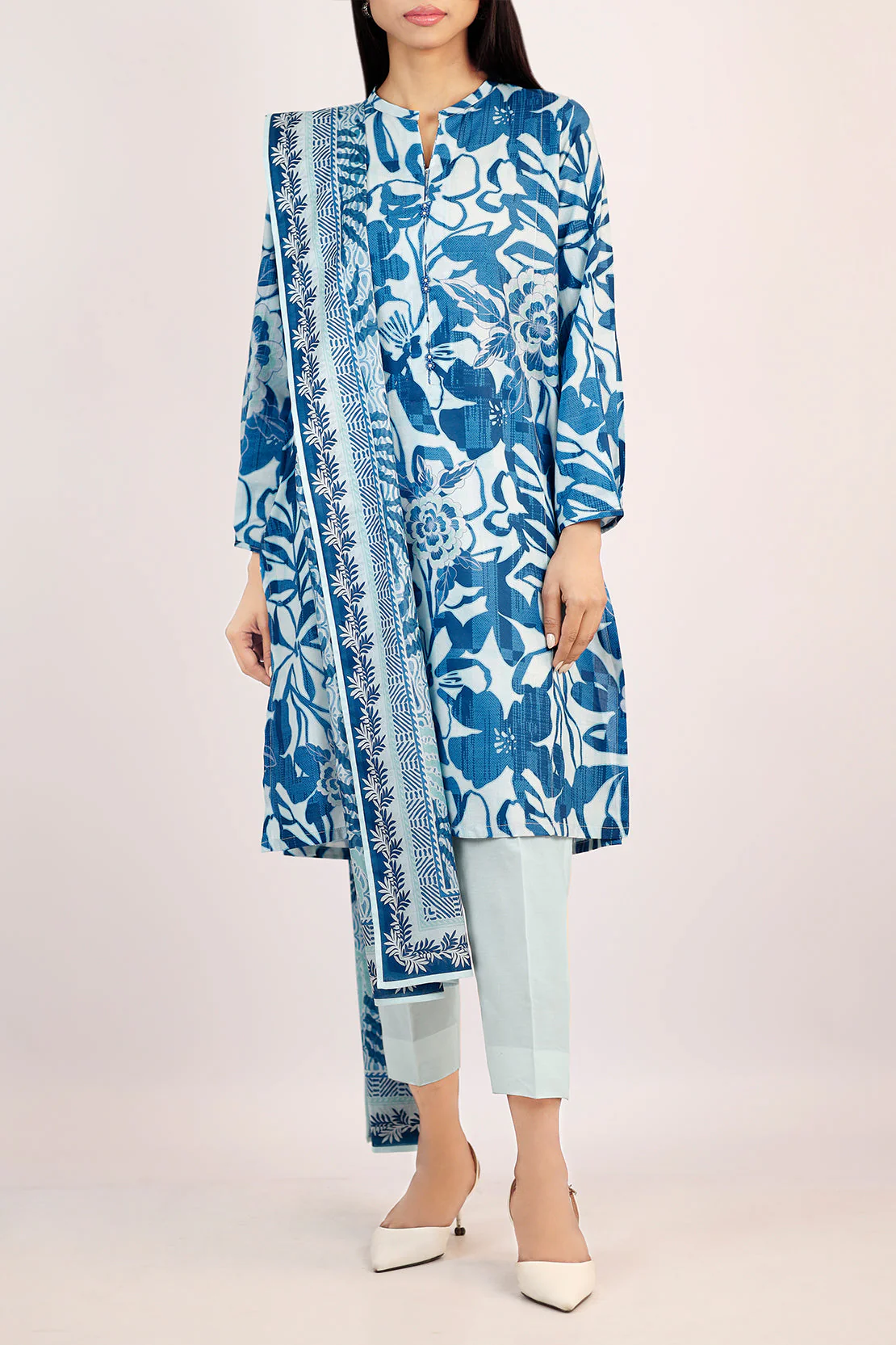 Unstitched Printed Lawn 2 Piece (Shirt/Dupatta)