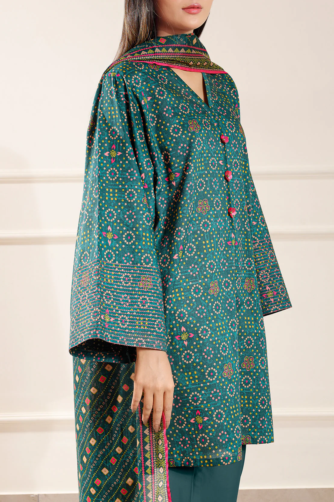 Unstitched Printed Lawn 2 Piece (Shirt/Dupatta) - Image 3