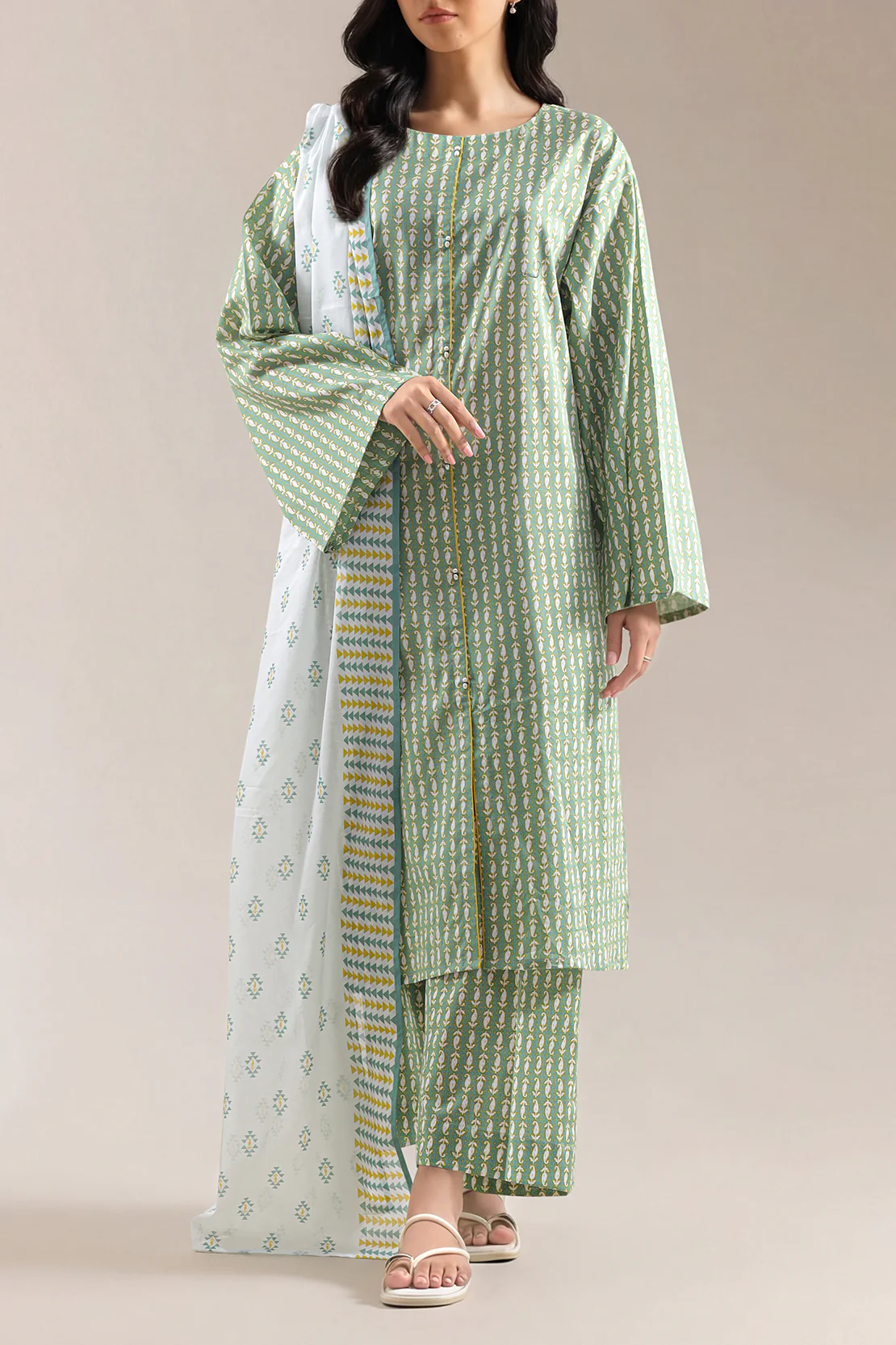 Unstitched Printed Lawn 2 Piece (Shirt/Dupatta)