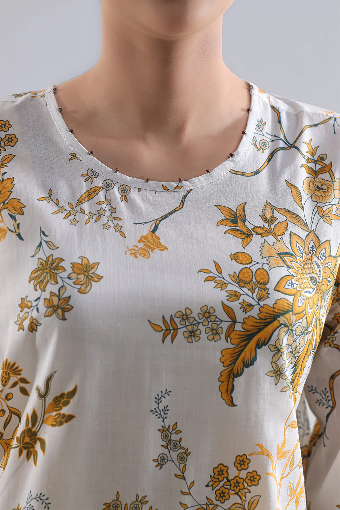 Unstitched Printed Lawn 2 Piece (Shirt/Dupatta) - Image 5