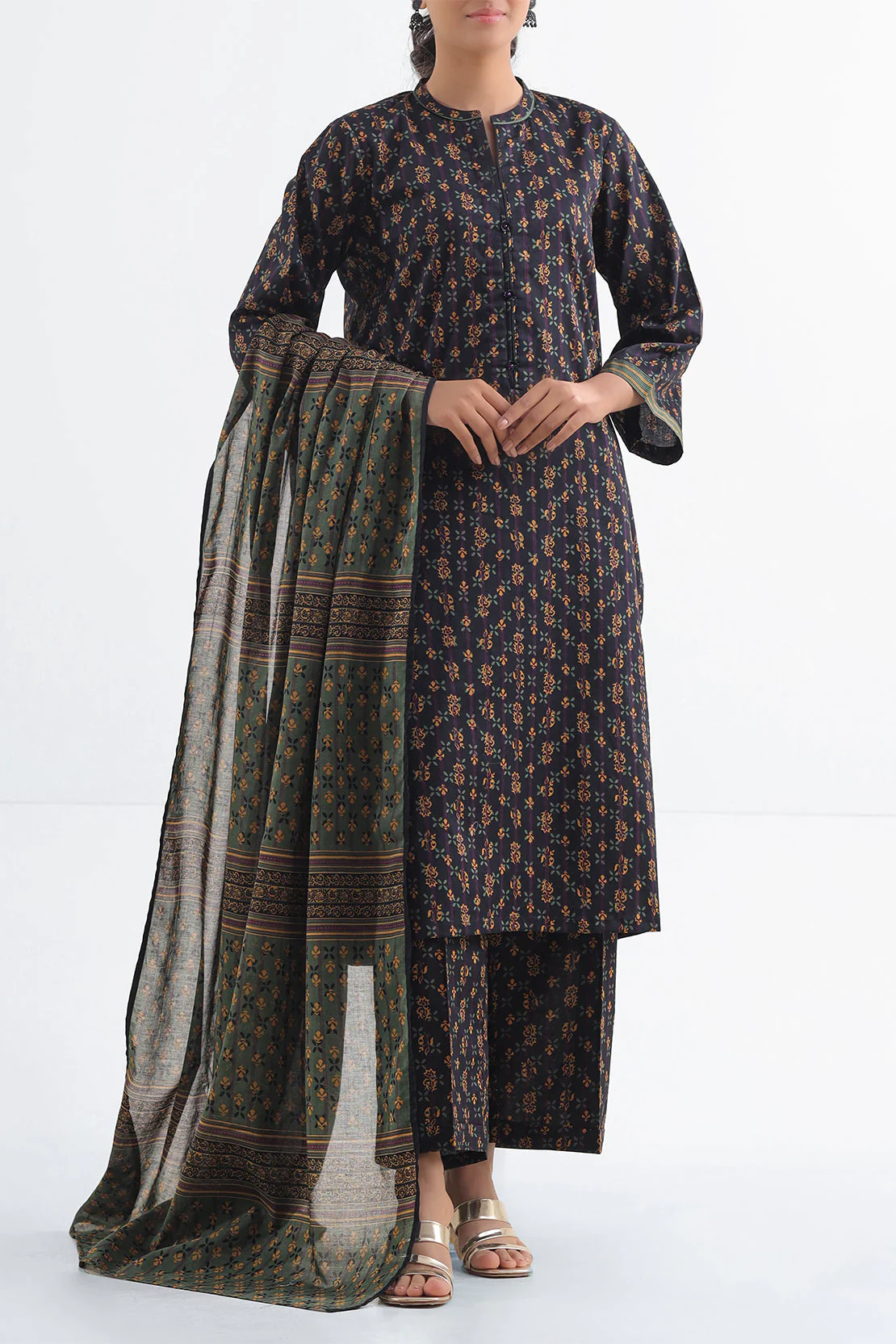Unstitched Printed Lawn 2 Piece (Shirt/Dupatta)