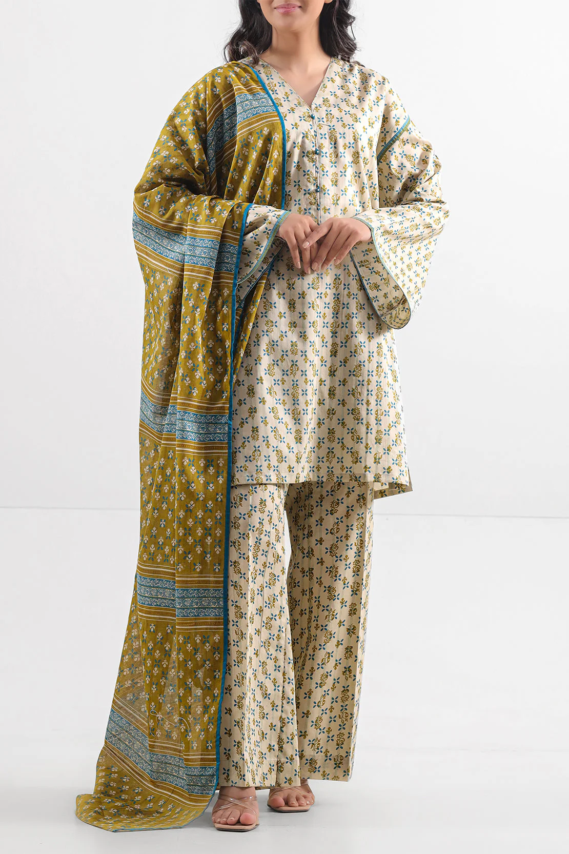 Unstitched Printed Lawn 2 Piece (Shirt/Dupatta)