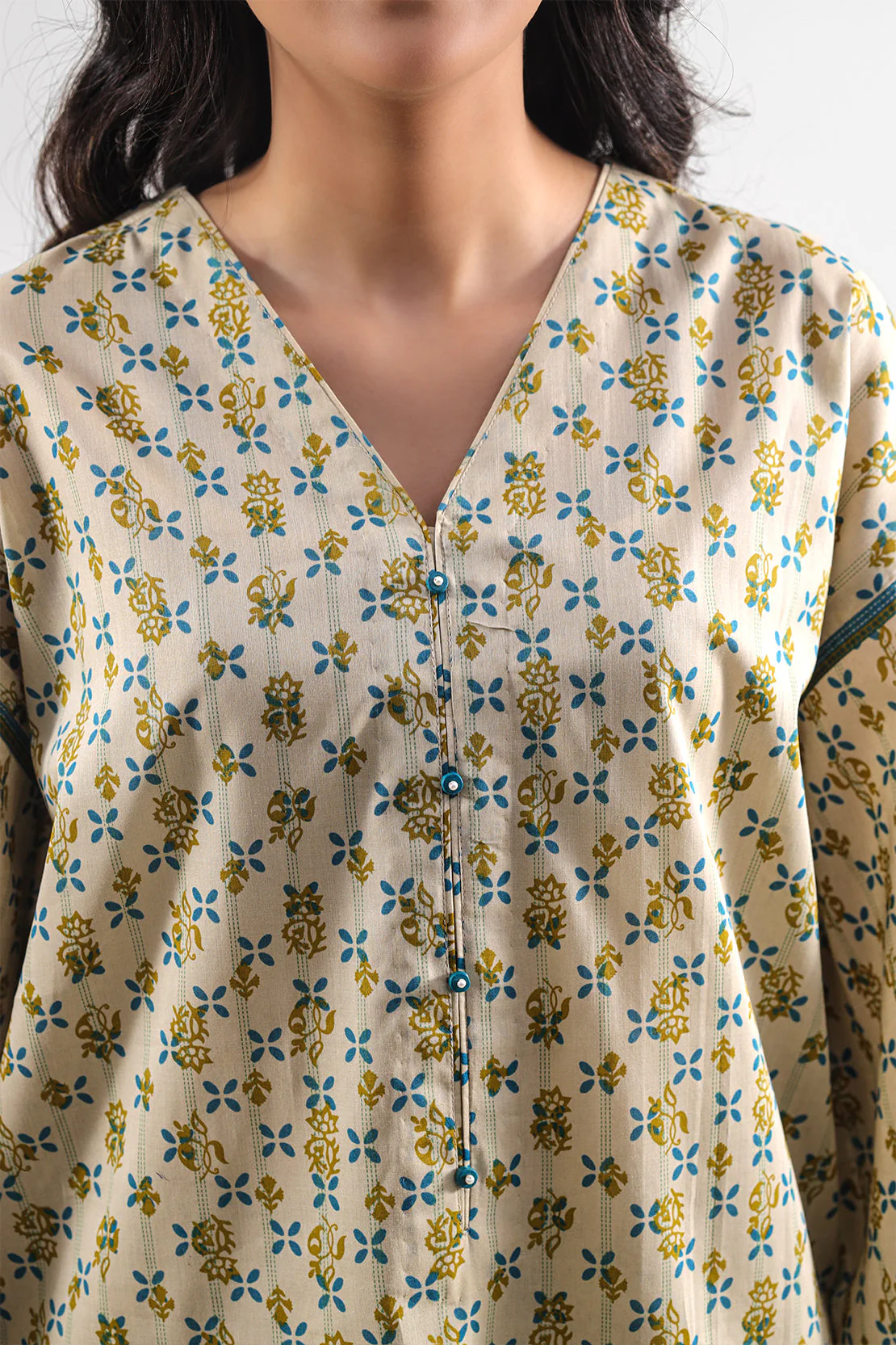 Unstitched Printed Lawn 2 Piece (Shirt/Dupatta) - Image 3