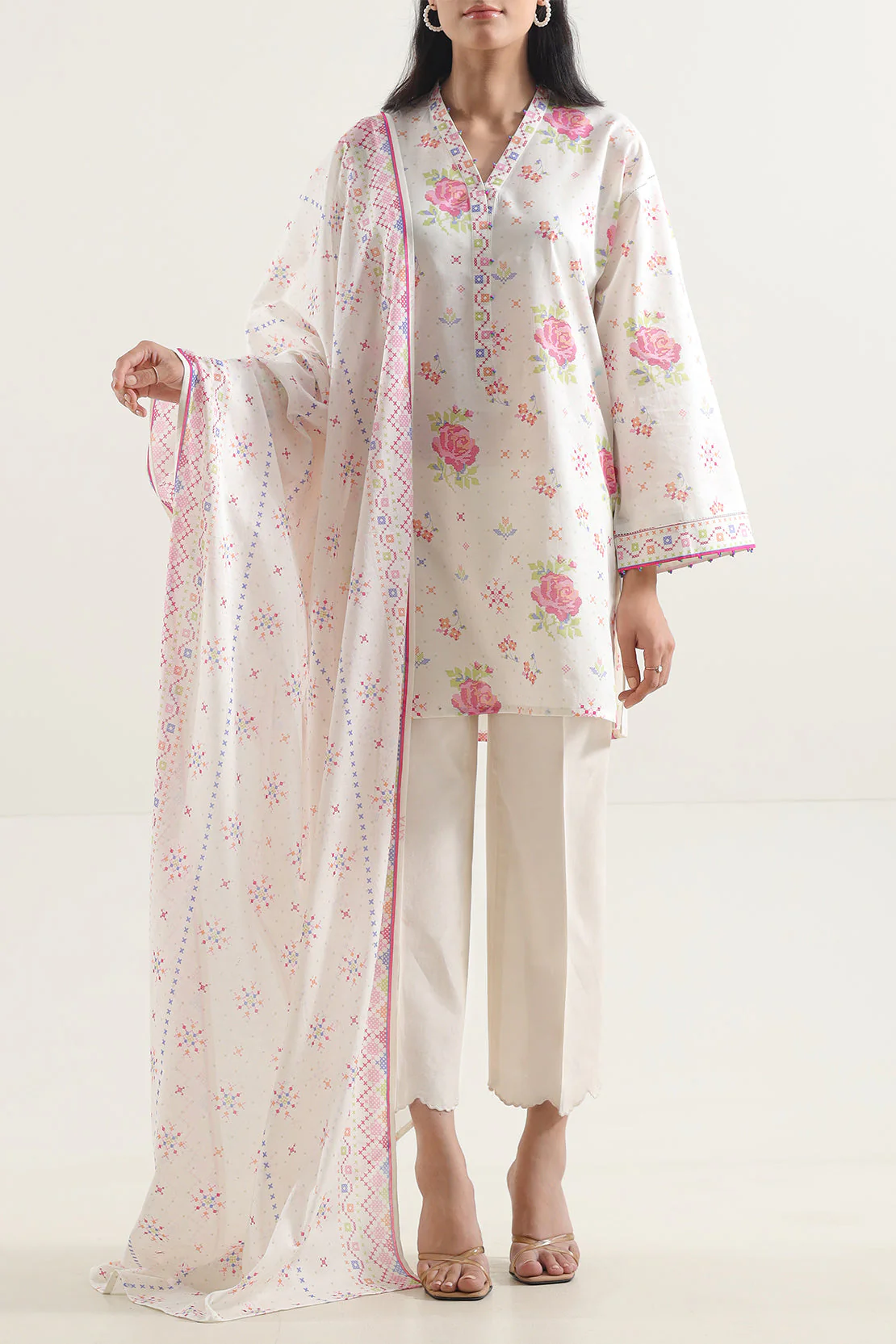 Unstitched Printed Lawn 2 Piece (Shirt/Dupatta)