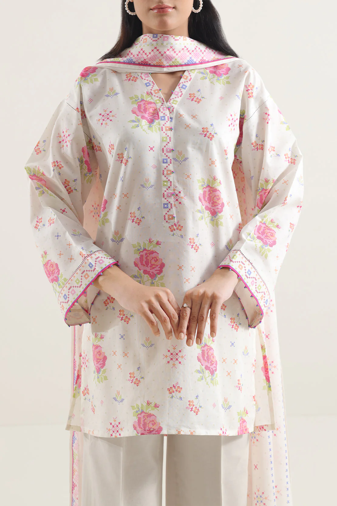 Unstitched Printed Lawn 2 Piece (Shirt/Dupatta) - Image 3