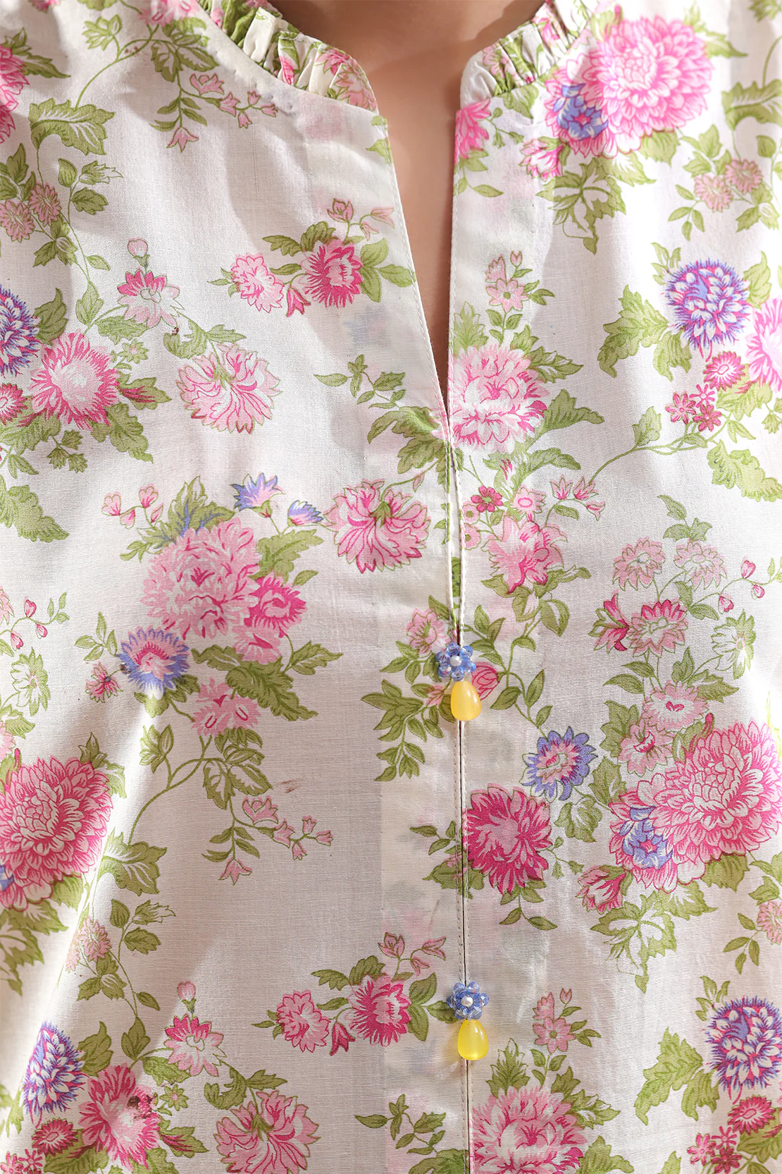 Unstitched Printed Lawn 2 Piece (Shirt/Dupatta) - Image 3