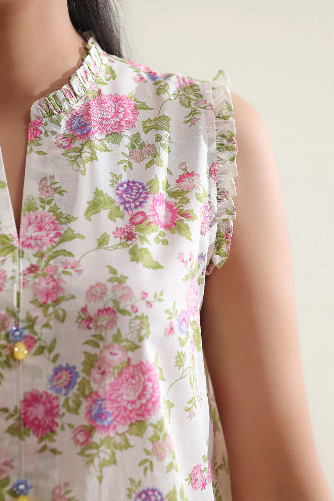 Unstitched Printed Lawn 2 Piece (Shirt/Dupatta) - Image 4