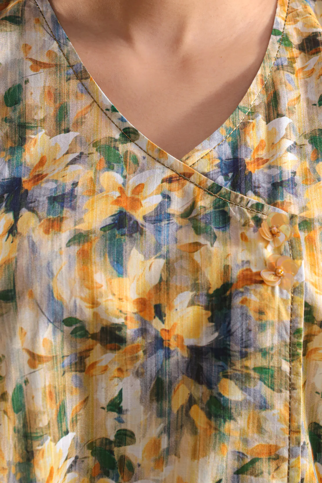 Unstitched Printed Lawn 2 Piece (Shirt/Dupatta) - Image 4
