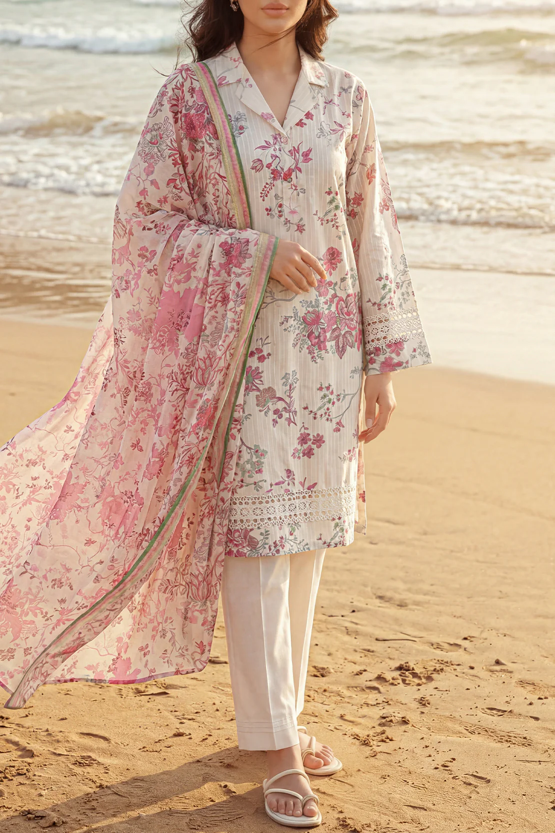 Unstitched Printed Lawn 2 Piece (Shirt/Dupatta) - Image 2