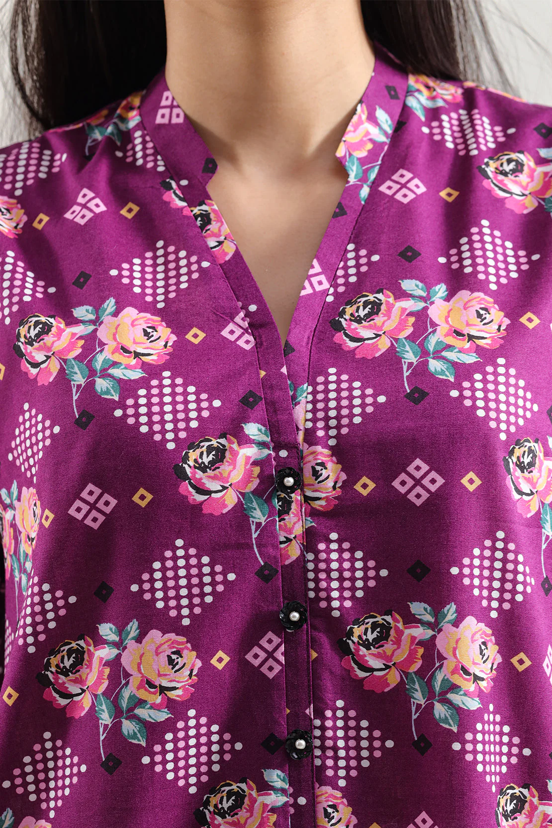 Unstitched Printed Lawn 2 Piece (Shirt/Dupatta) - Image 3