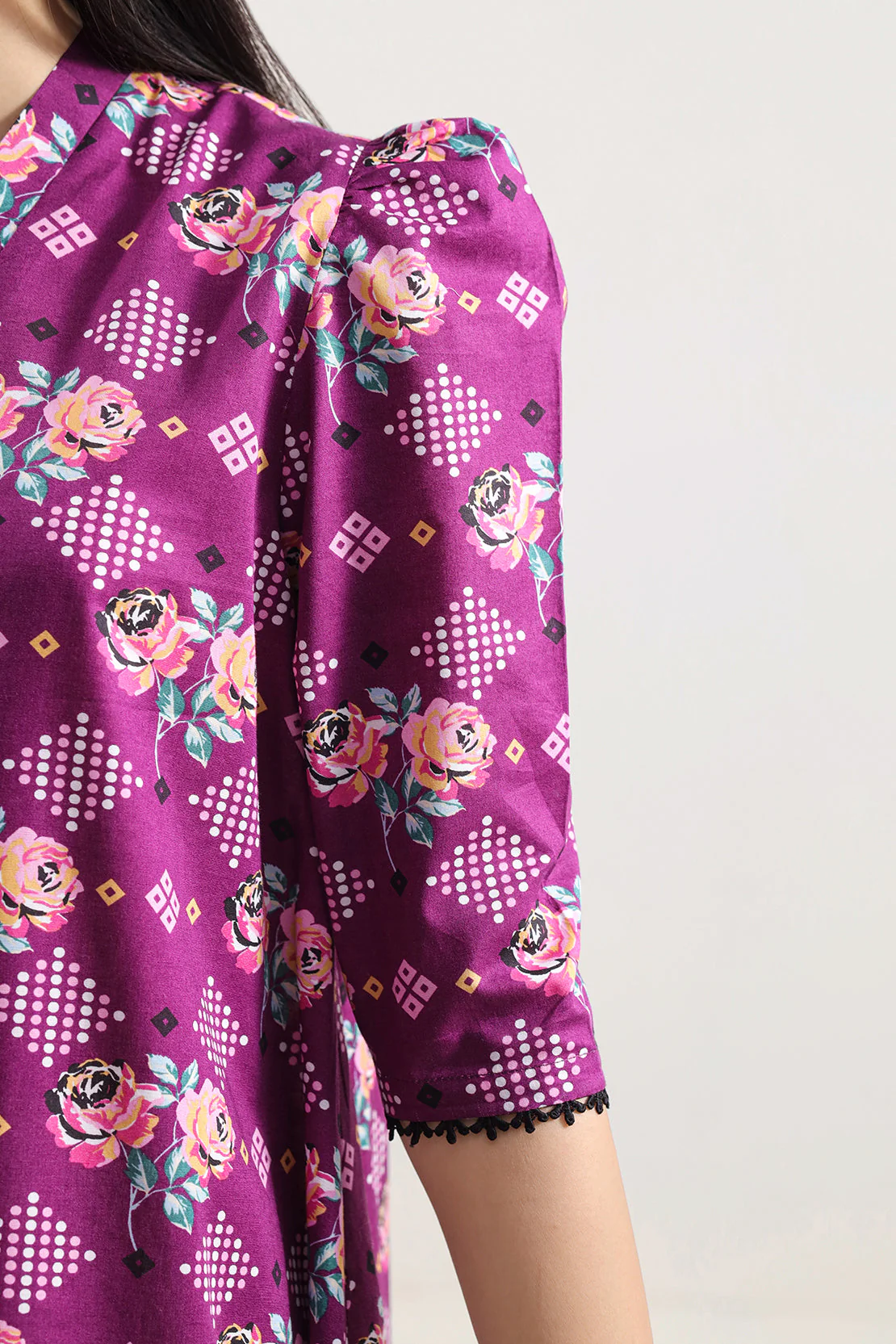 Unstitched Printed Lawn 2 Piece (Shirt/Dupatta) - Image 4
