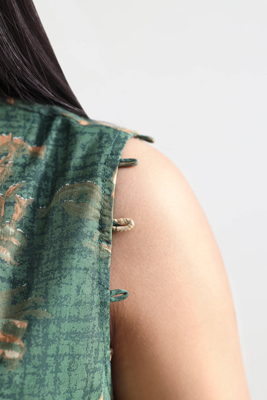 Unstitched Printed Lawn 2 Piece (Shirt/Dupatta) - Image 4