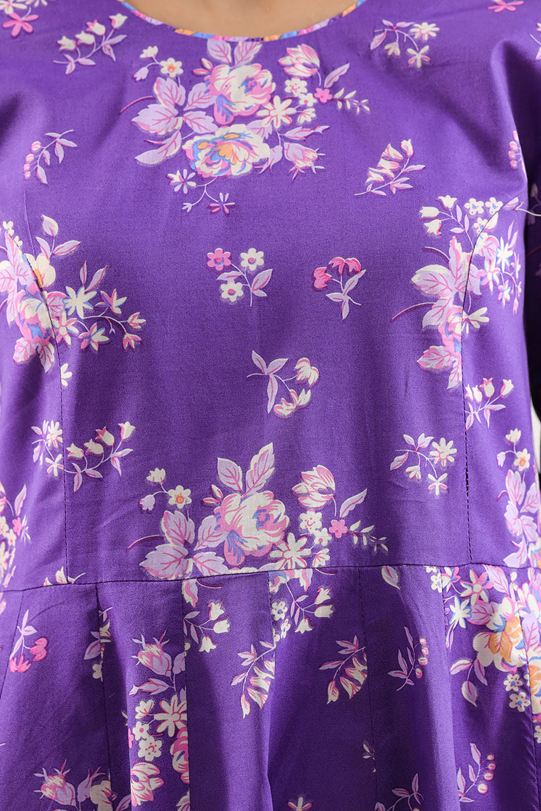 Unstitched Printed Lawn 2 Piece (Shirt/Dupatta) - Image 4