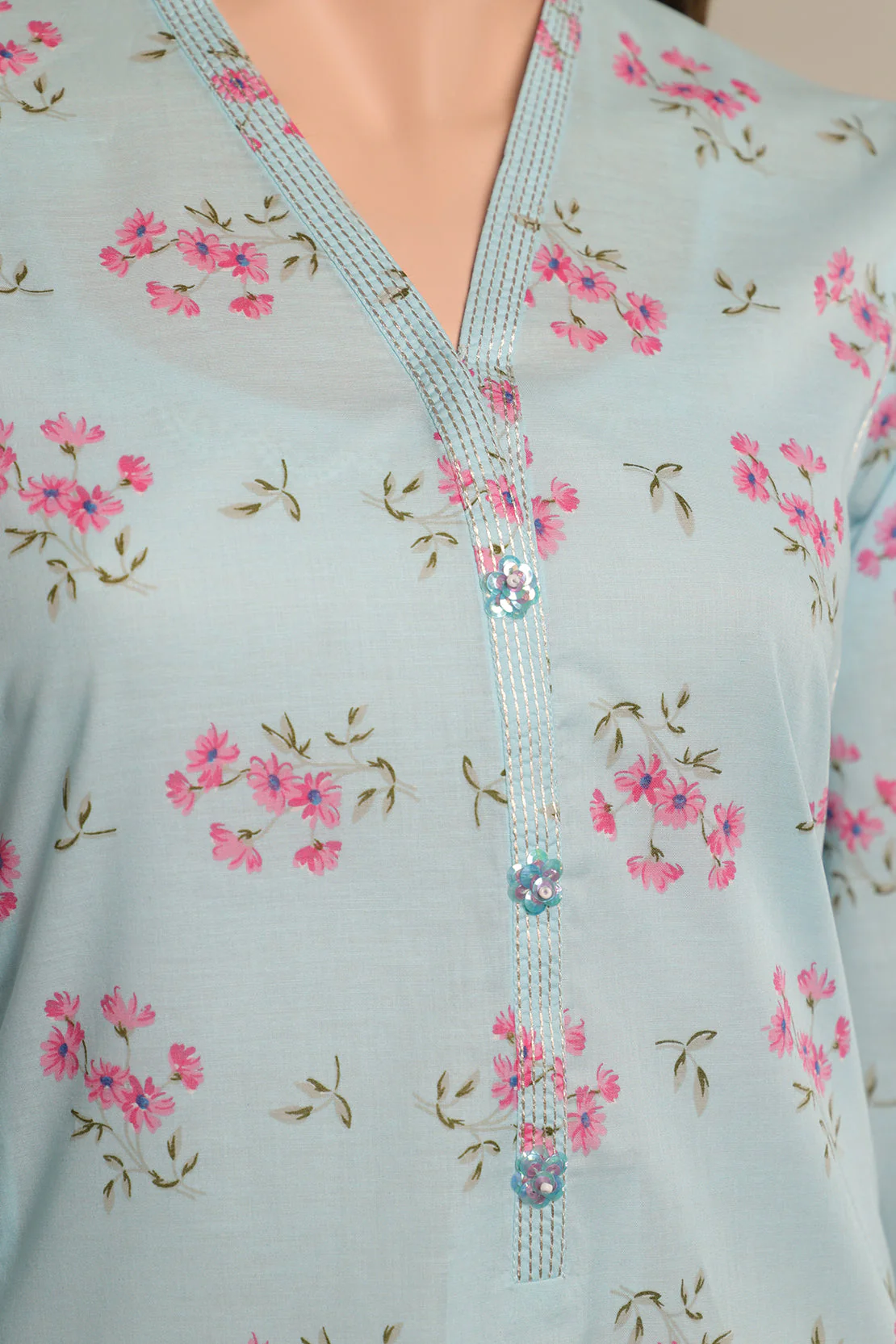 Unstitched Printed Lawn 2 Piece (Shirt/Trouser) - Image 3