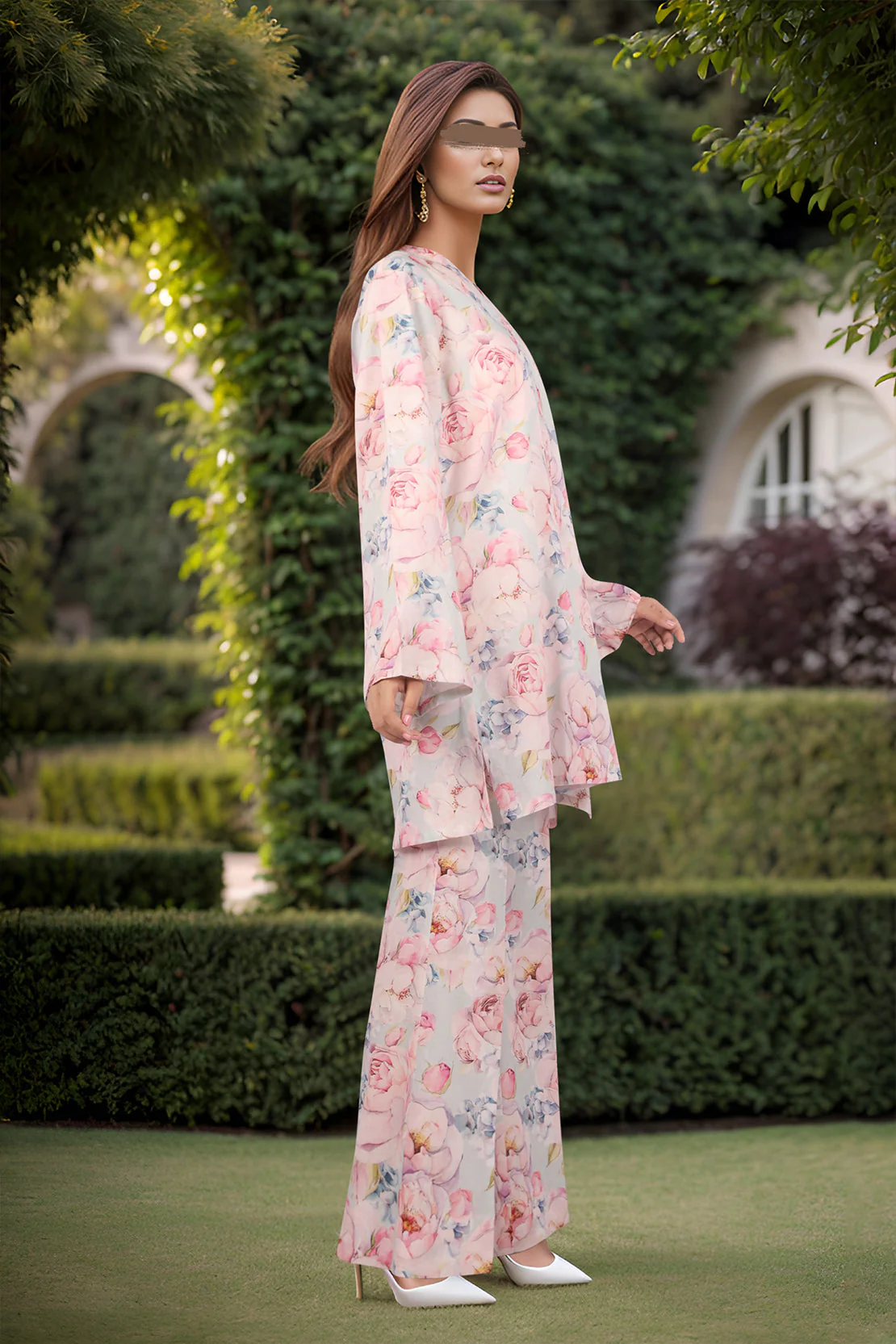 Unstitched Printed Lawn 2 Piece (Shirt/Trouser)