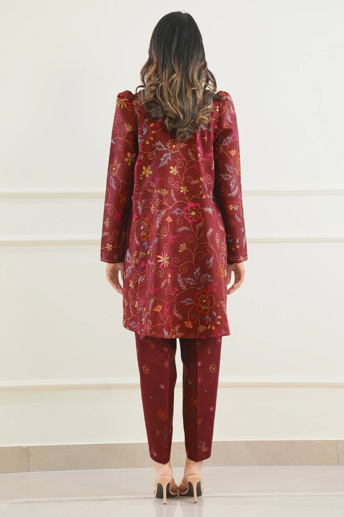 Unstitched Printed Lawn 2 Piece (Shirt/Trouser) - Image 4