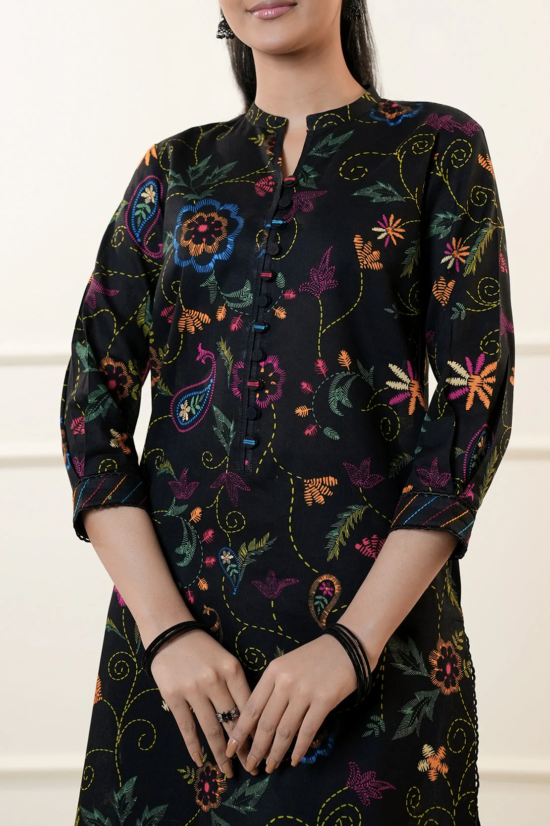 Unstitched Printed Lawn 2 Piece (Shirt/Trouser)