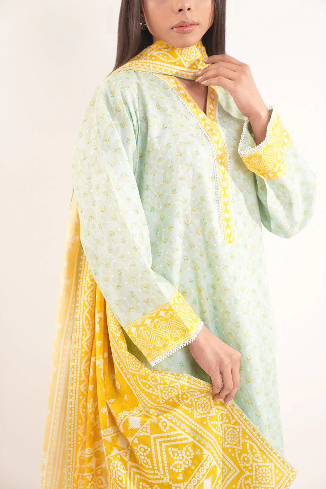 Unstitched Printed Lawn 2 Piece (Shirt/Trouser) - Image 6