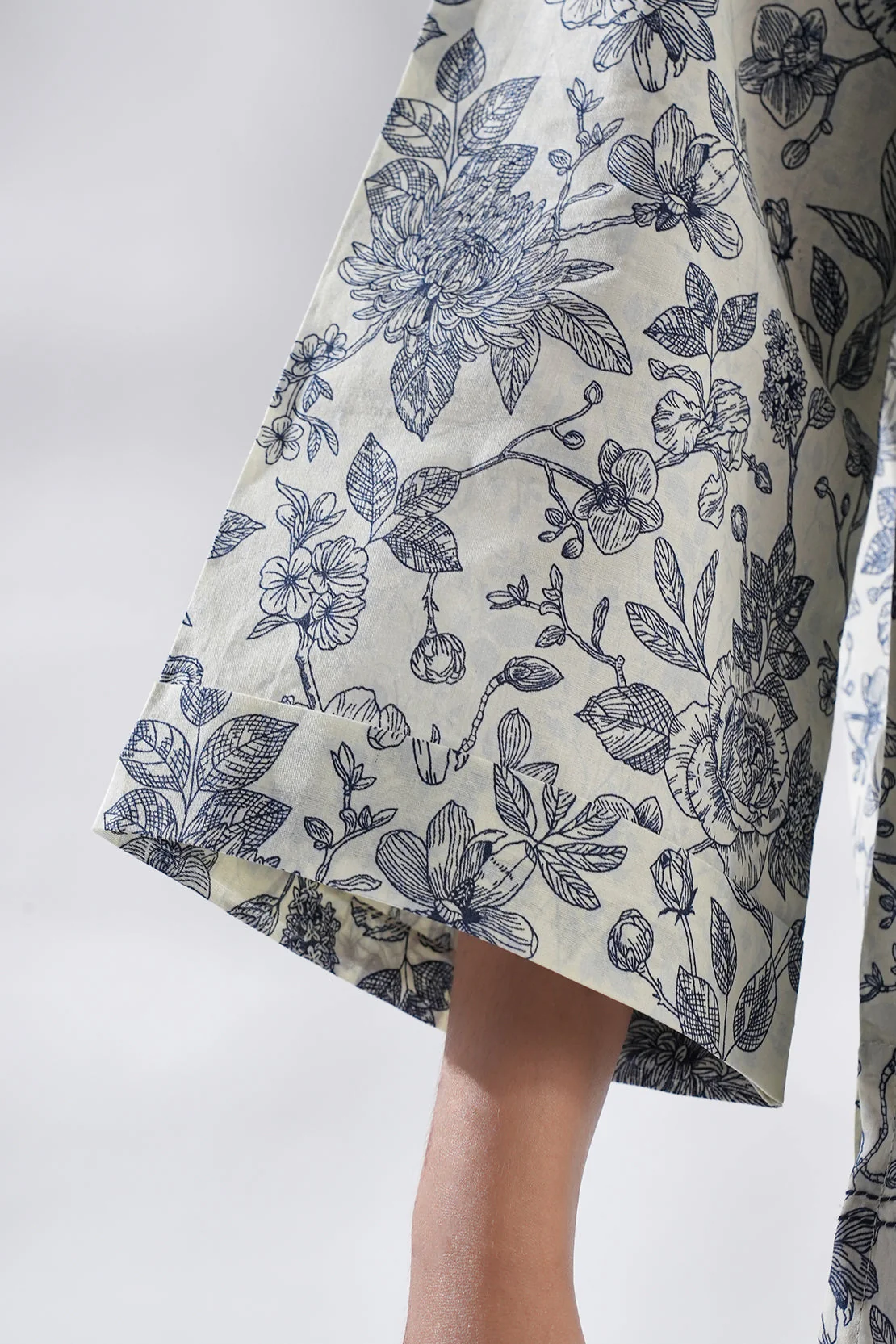 Unstitched Printed Lawn 2 Piece (Shirt/Trouser) - Image 9