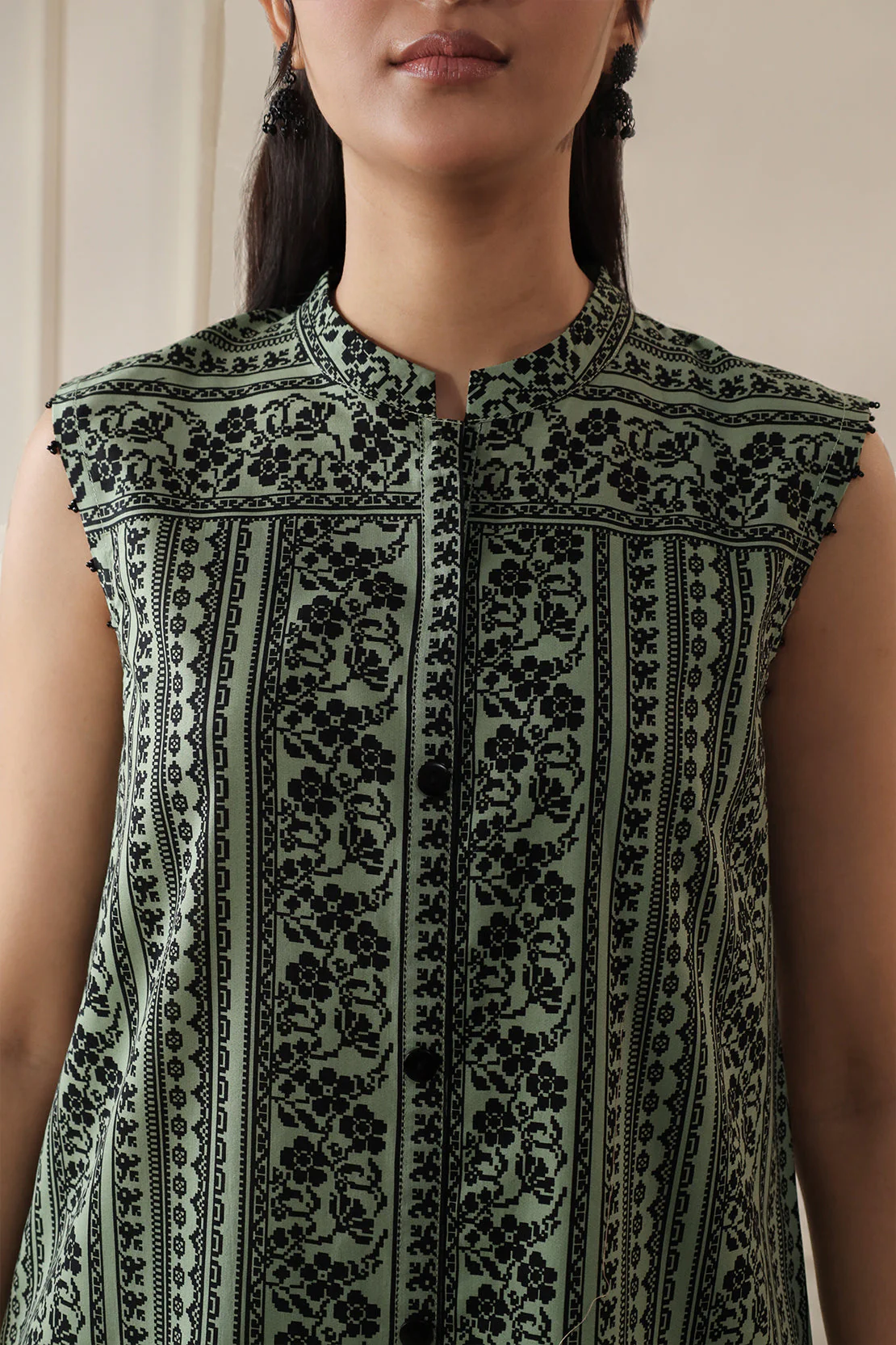 Unstitched Printed Lawn 2 Piece (Shirt/Trouser) - Image 3