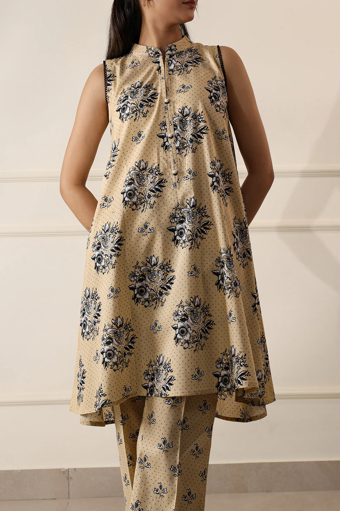 Unstitched Printed Lawn 2 Piece (Shirt/Trouser) - Image 6