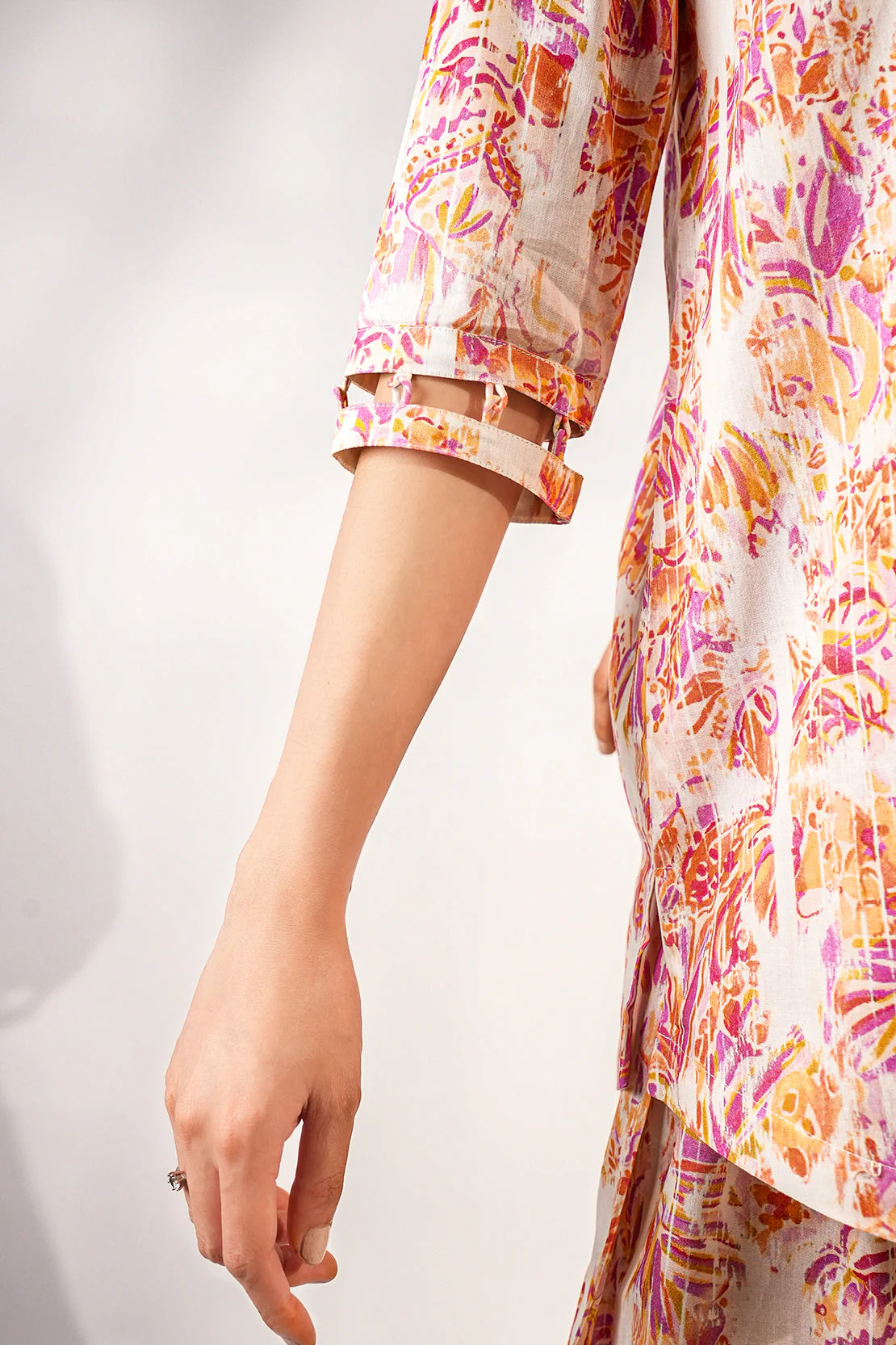 Unstitched Printed Lawn 2 Piece (Shirt/Trouser) - Image 8