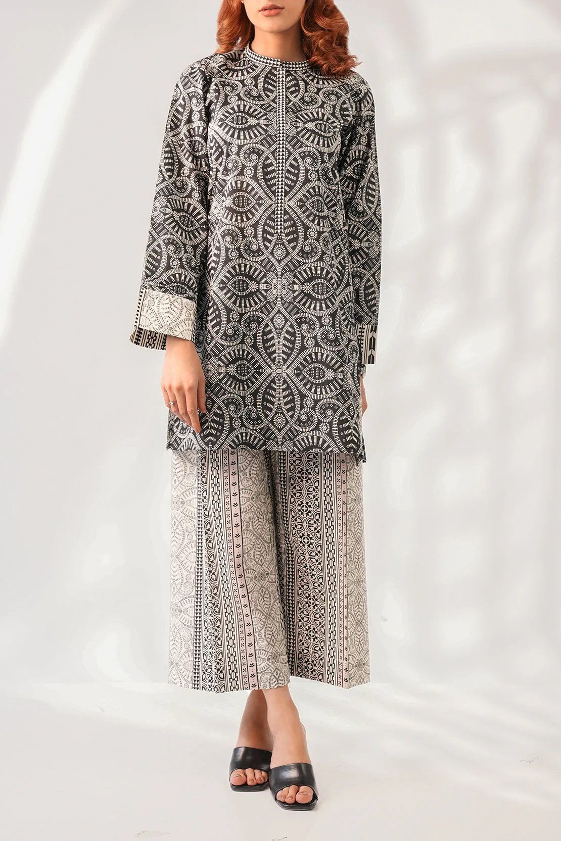 Unstitched Printed Lawn 2 Piece (Shirt/Trouser) - Image 5