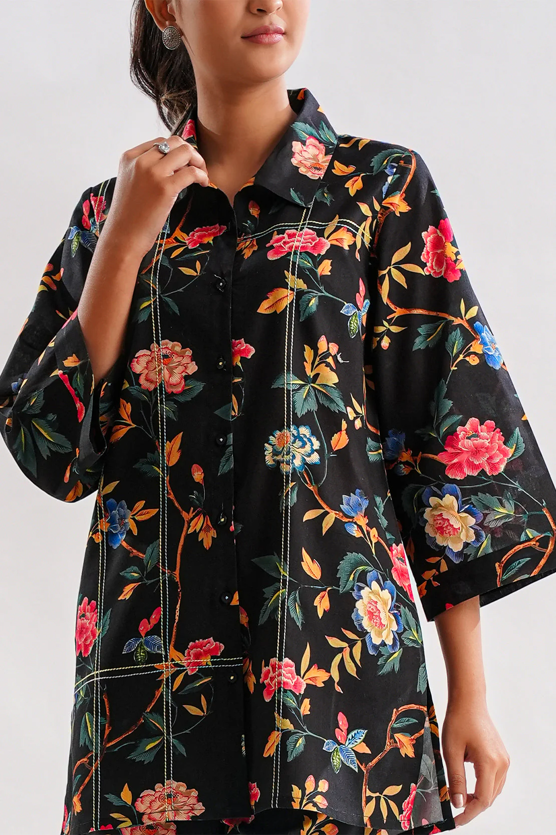 Unstitched Printed Lawn 2 Piece (Shirt/Trouser)