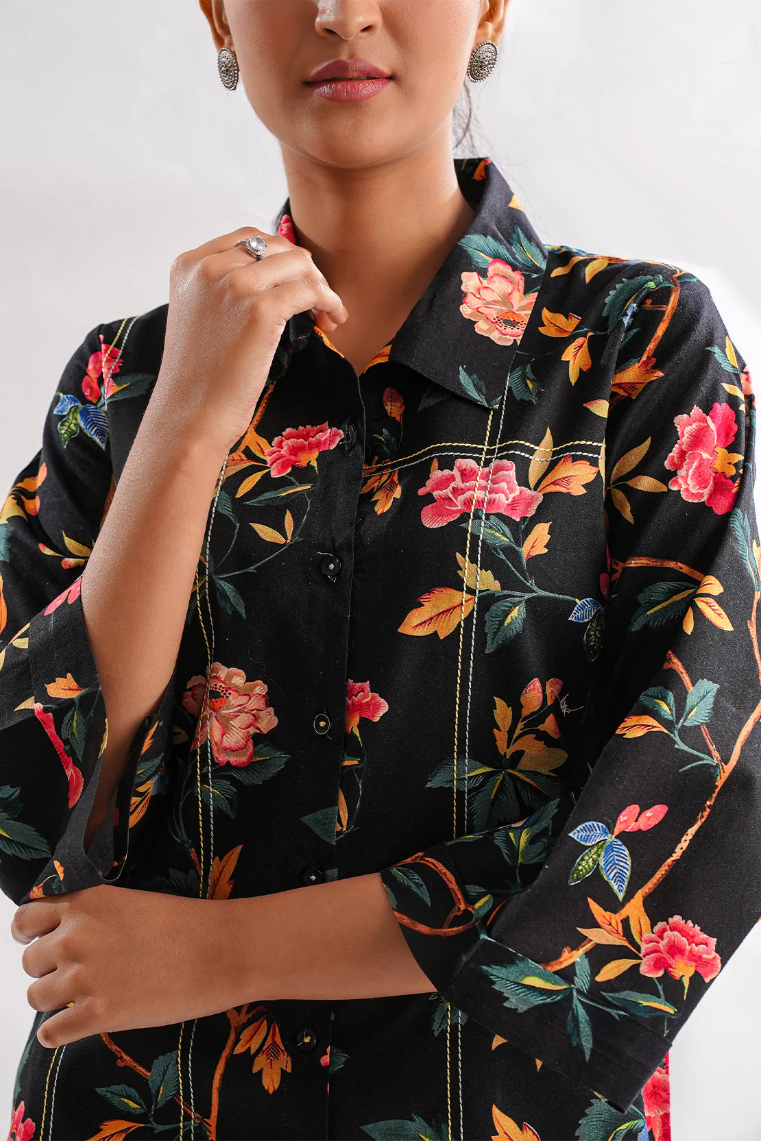 Unstitched Printed Lawn 2 Piece (Shirt/Trouser) - Image 5