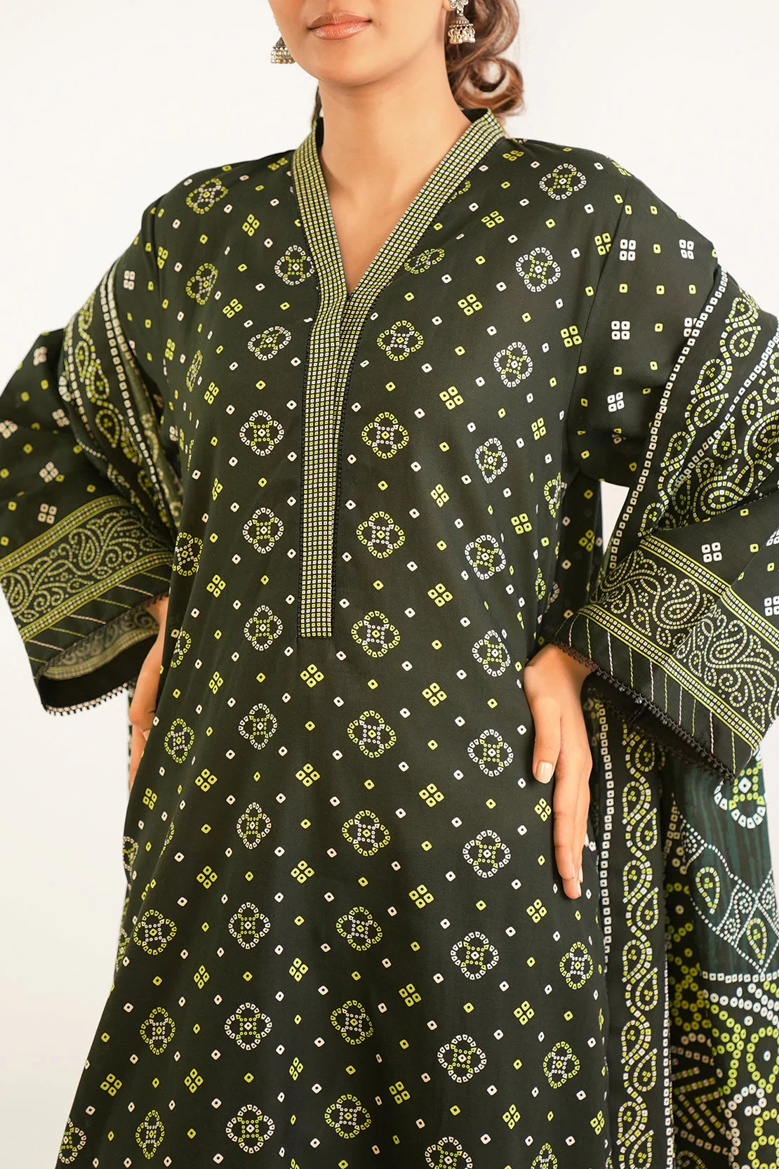 Unstitched Printed Lawn 2 Piece (Shirt/Trouser) - Image 4
