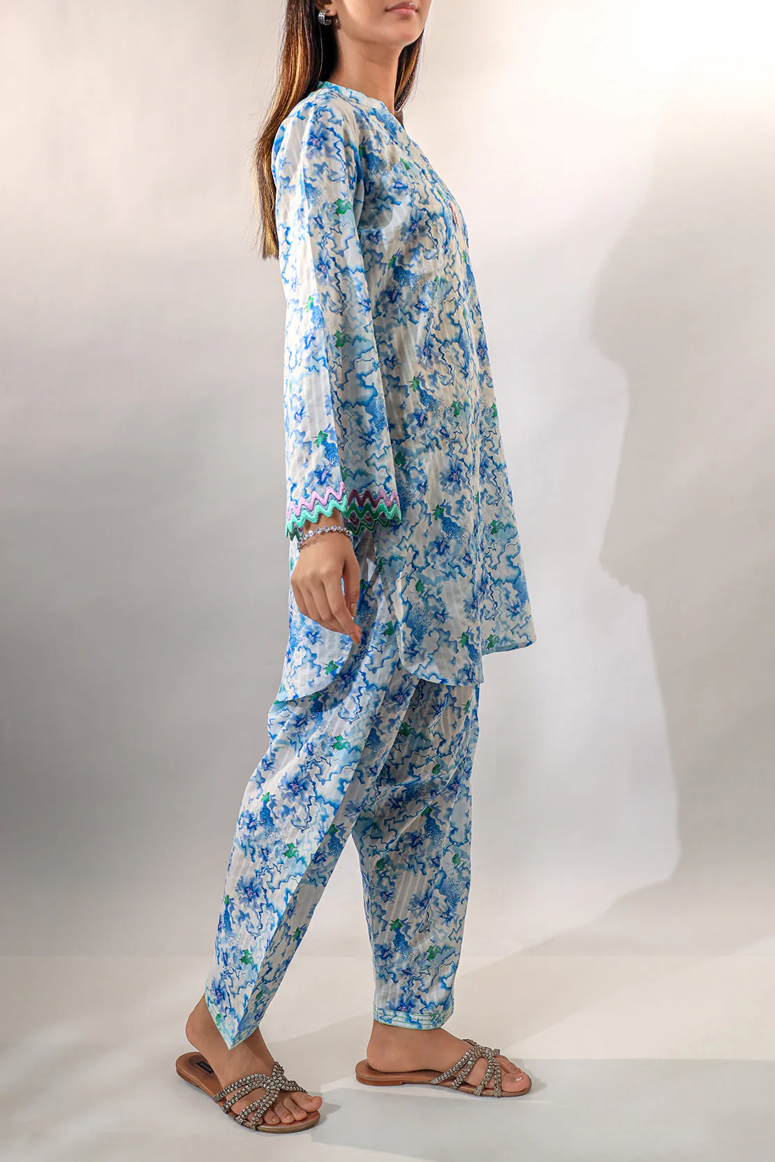Unstitched Printed Lawn 2 Piece (Shirt/Trouser) - Image 5