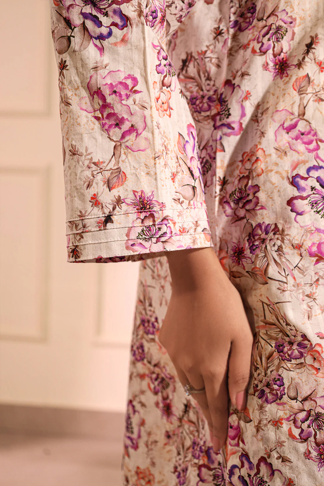 Unstitched Printed Lawn 2 Piece (Shirt/Trouser) - Image 10