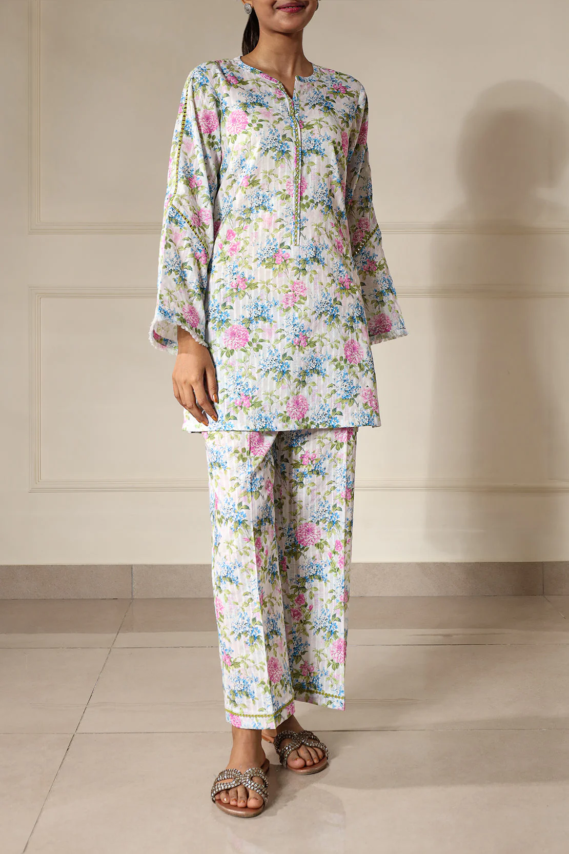Unstitched Printed Lawn 2 Piece Shirt/Trouser - Image 3