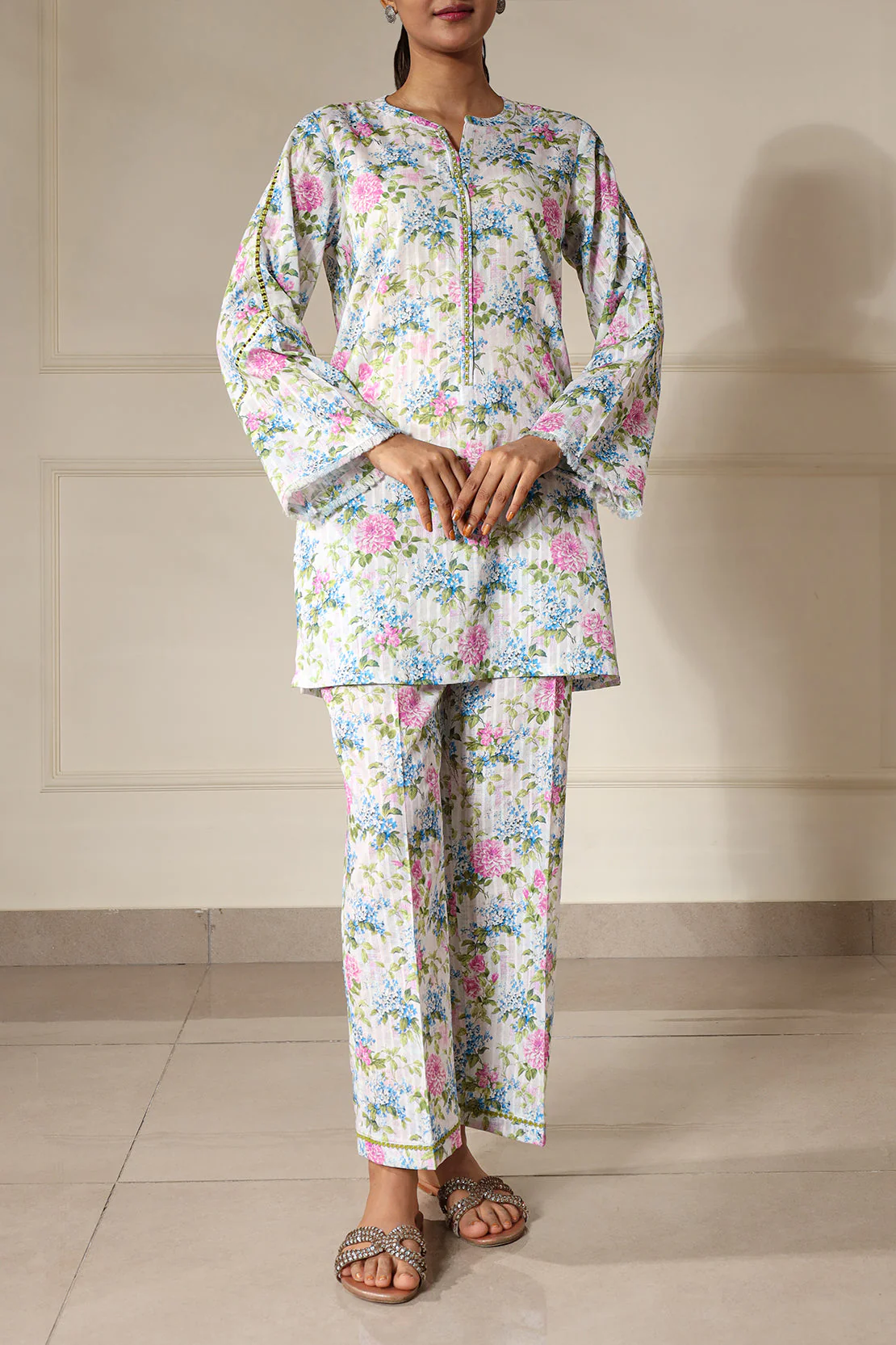 Unstitched Printed Lawn 2 Piece Shirt/Trouser - Image 4