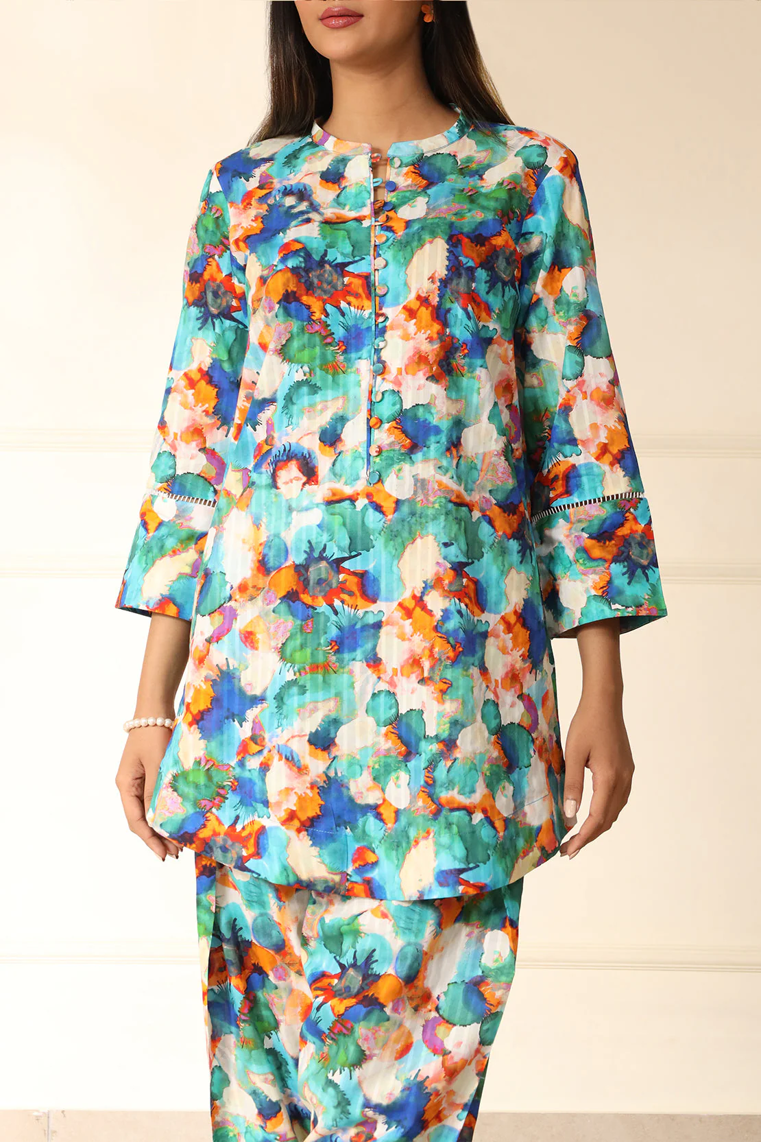 Unstitched Printed Lawn 2 Piece Shirt/Trouser - Image 4